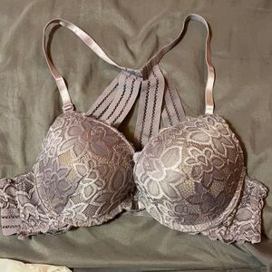 cute violet purple bra never worn